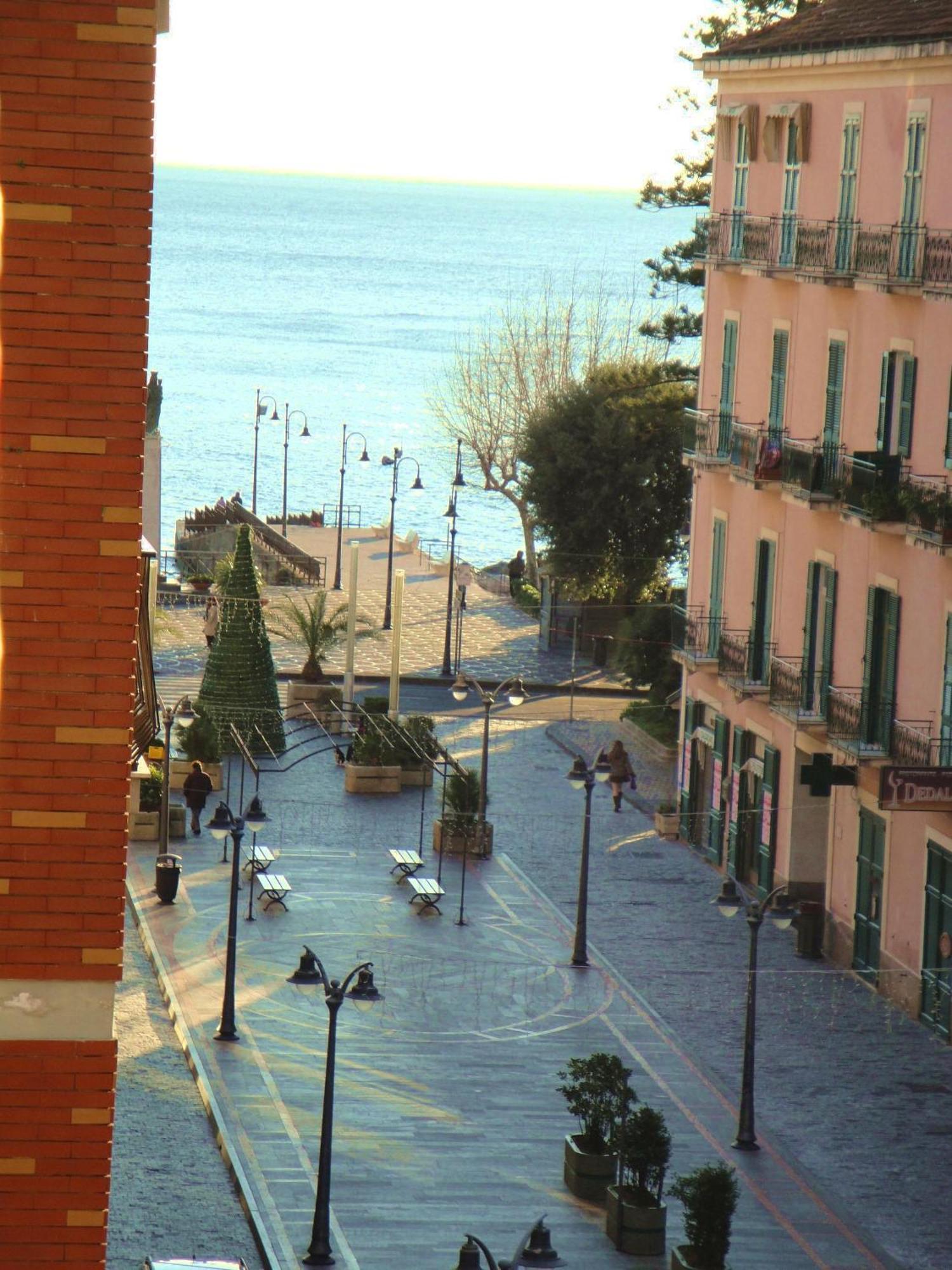 Meuble Casa Mannini Rooms Maiori Buitenkant foto